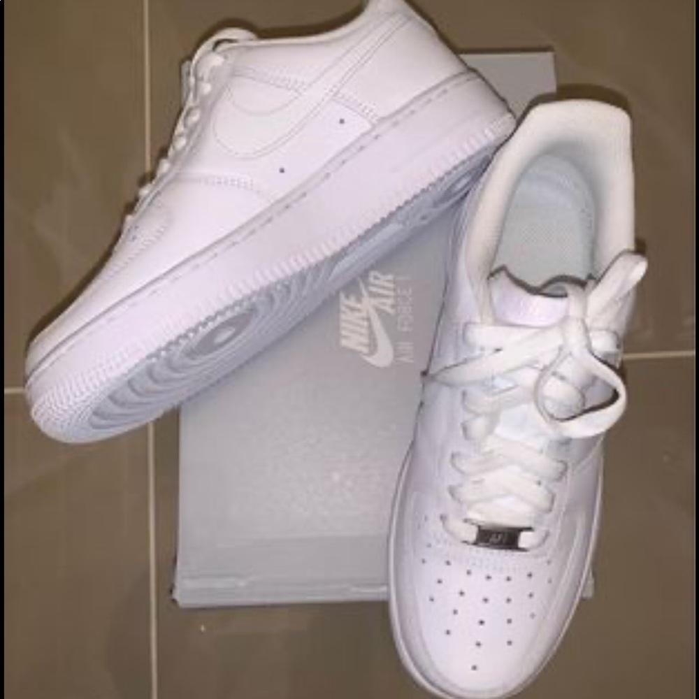 Nbrand new white Air Force ones